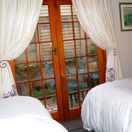 Smart Villa Guest House East London Cameră foto